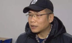 皇冠:马德兴谈国足：最大败笔就是防守型中场的位置上，选择黄政宇首发
